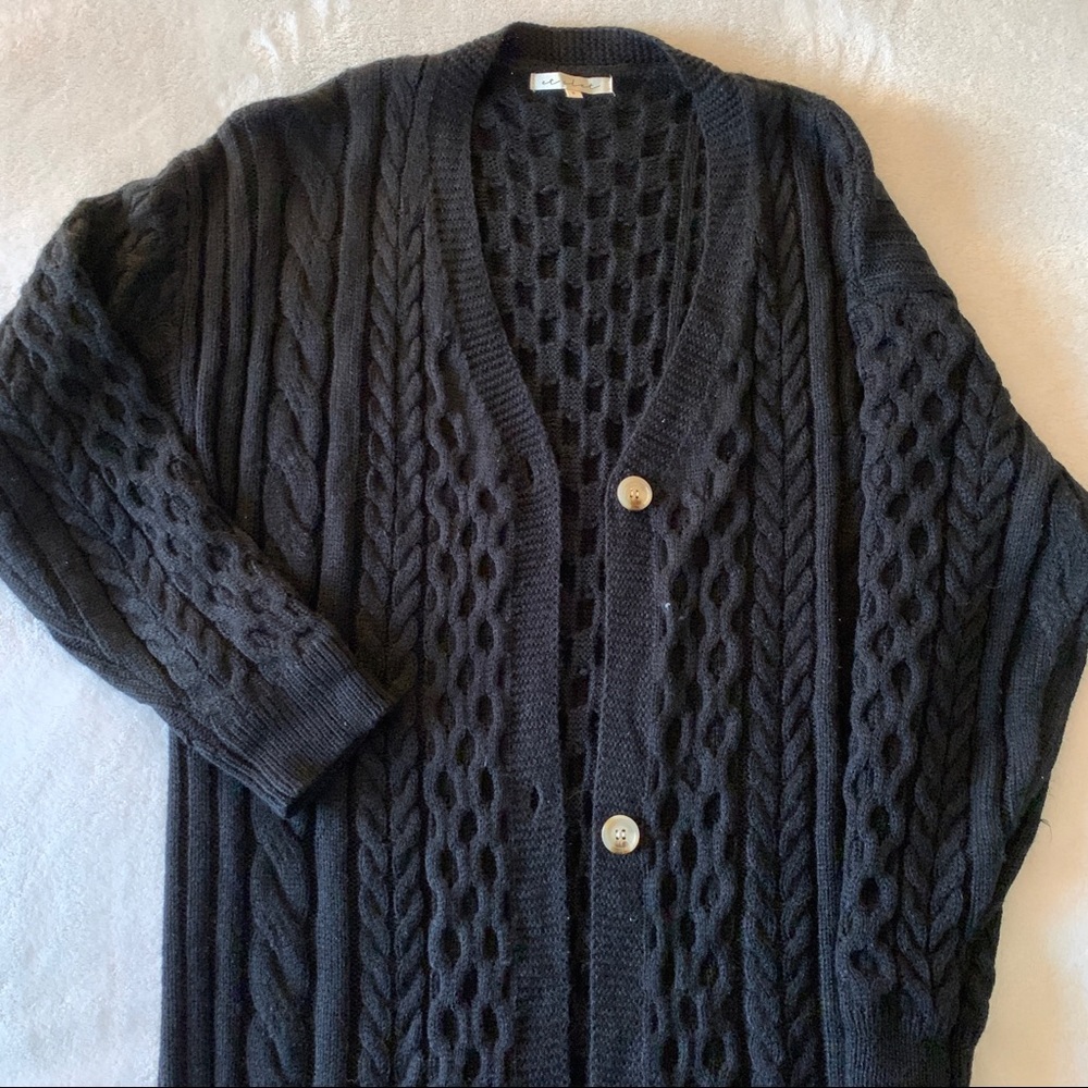 Cable knit maxi sweater